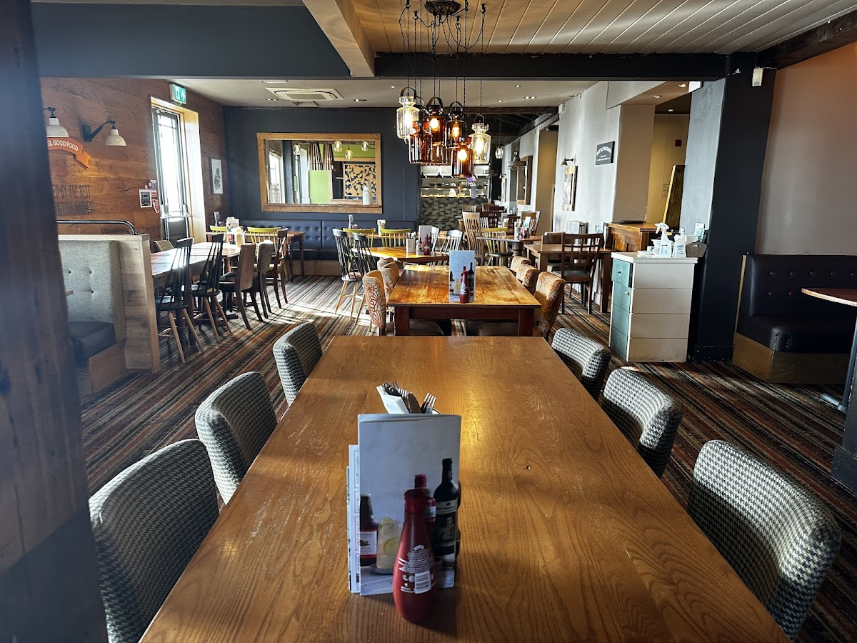 Harvester Great Salterns Portsmouth